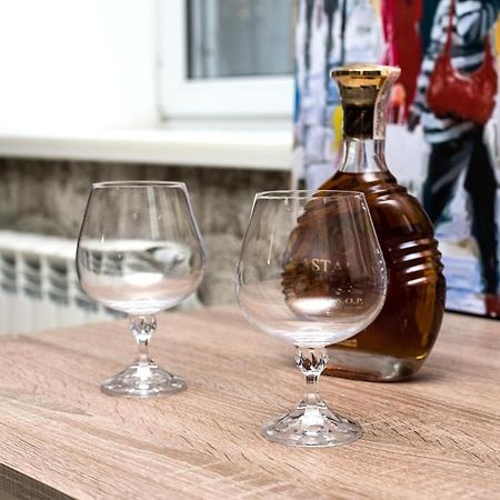 Центр Однокомнатная Просторная Квартира Улица Екатериниская Odessa Buitenkant foto